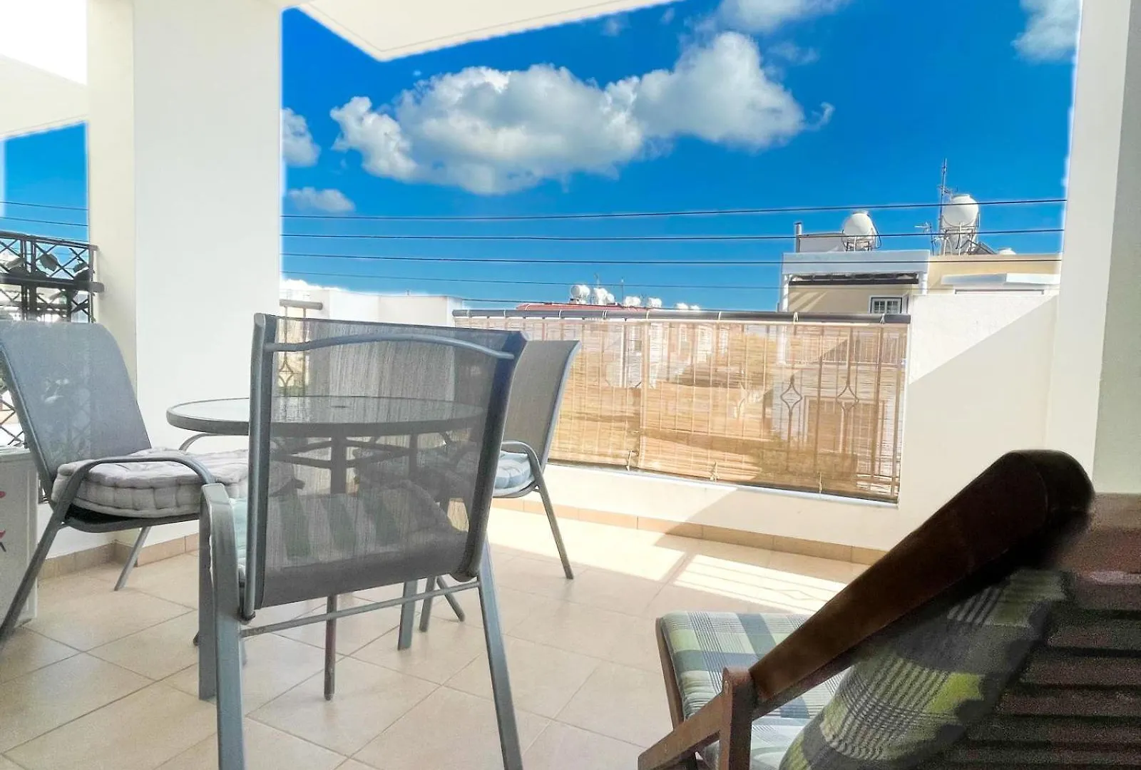 Daniandry Apartment Larnaca 0*,